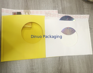 プラスチック塗被紙のクッションのパッドを入れられた封筒を黄色にしてはいけない