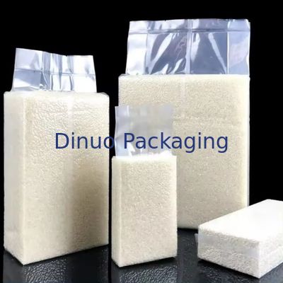 透明な真空袋と様々な穀物印刷