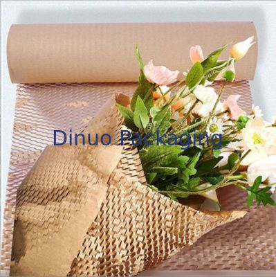 クッション性と衝撃吸収性ハニカムペーパーシートリサイクル可能な紙包装材