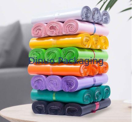 引き裂き抵抗性、防水、自己密封のポリメーラーバッグ（衣料品宅配便用）