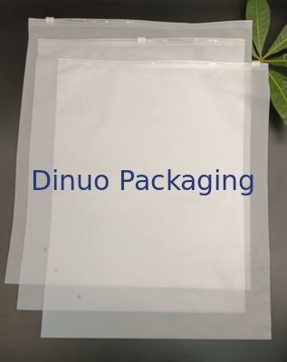 再利用可能な、多用途で耐久性のあるCPEジッパーバッグ。衣類や小物のための安全な密封。