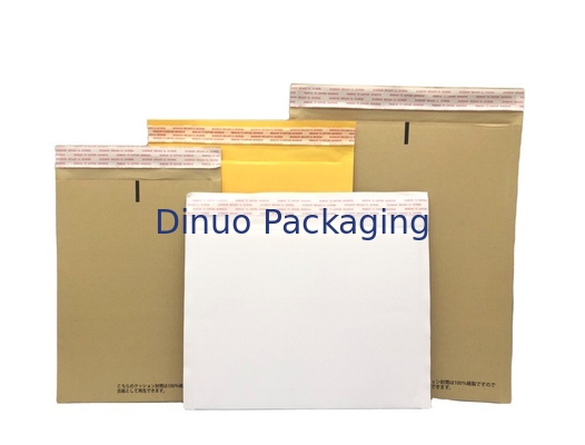 くねりのクラフトのボール紙は有価証券のための出荷の封筒にパッドを入れなかった